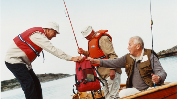 Men_in_fishingboat.png